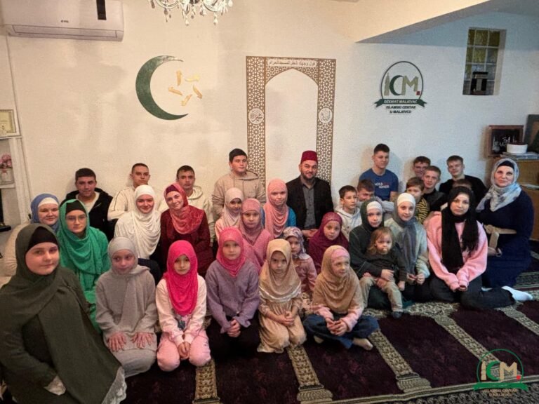 Dječji iftar - most između stare i nove džamije