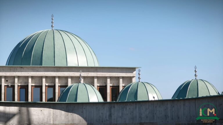 Alemi na svim kupolama - 40 mjeseci gradnje